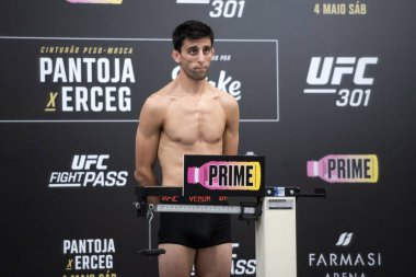 Rio de Janeiro (RJ), 03 / 05 / 2024 - UFC301: PESAGEM OFICIAL - Savaşçı Steve Erceg UFC 301 - Windsor Marapendi Otel 'deki PANTOJA x ERCEG.