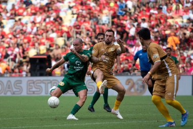 Rio de Janeiro (RJ), 12 / 28 / 2024 - GAME of the Starars 2024 - Diogo Nogueira, şarkıcı ve besteci. Maracan 'daki Yıldızlar Oyunu' nun 20. 'si. Zico' nun düzenlediği en büyük hayır etkinliği..