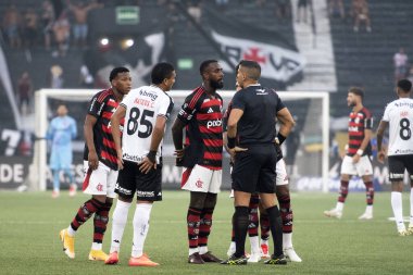 Rio de Janeiro, Rio de Janeiro, Brezilya - 01 Mart 2025. Vasco x Flamengo Nilton Santos Stadyumu 'nda, Carioca Şampiyonası yarı finalinde..                 