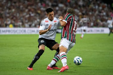 Rio de Janeiro (RJ), 12/04/2025 - FLUMINENSE X SANTOS. Brezilya Şampiyonası için Maracana Stadyumu 'nda Fluminense x Santos.                        
