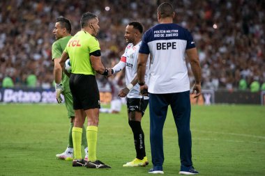 Rio de Janeiro (RJ), 12/04/2025 - FLUMINENSE X SANTOS. Brezilya Şampiyonası için Maracana Stadyumu 'nda Fluminense x Santos.                        