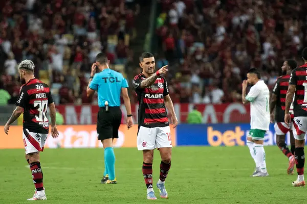 Rio de Janeiro, Rio de Janeiro, Brezilya - 16 Nisan 2025. Flamengo x Juventude Brezilya Şampiyonası için Maracana Stadyumu 'nda.                     