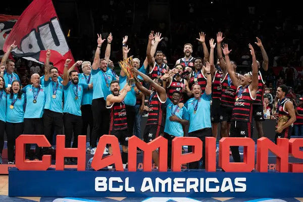 Rio de Janeiro, Rio de Janeiro, Brezilya - 19 Nisan 2025. Flamengo x Boca Juniors Maracanazinho Stadyumu 'nda..                     