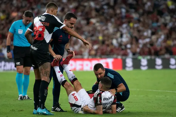 Rio de Janeiro, Rio de Janeiro, Brezilya - 19 Nisan 2025. Vasco x Flamengo Brezilya Şampiyonası için Maracana Stadyumunda.                        