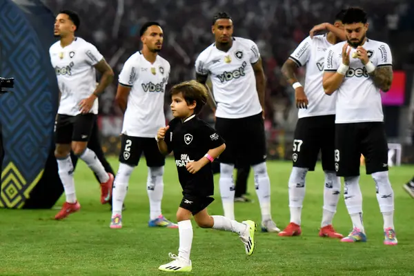 Rio de Janeiro (RJ), 18/05/2025 - FLAMENGO X BOTAFOGO. Maracana 'daki Brezilya Şampiyonası için Flamengo x Botafogo maçı.                           