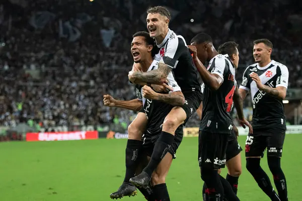 Rio de Janeiro (RJ), 24/05/2025 - FLUMINENSE X VASCO. Maracana 'daki Brezilya Şampiyonası için Fluminense ve Vasco arasındaki maç.                         