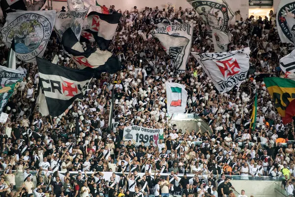 Rio de Janeiro (RJ), 24/05/2025 - FLUMINENSE X VASCO. Maracana 'daki Brezilya Şampiyonası için Fluminense ve Vasco arasındaki maç.                         