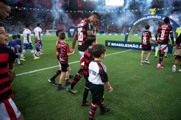 Rio de Janeiro, Rio de Janeiro, Brezilya - Haziran 01, 2025. Brezilya Şampiyonası için Maracana Stadyumu 'nda Flamengo x Fortaleza.                 