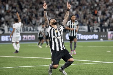 Rio de Janeiro (RJ), 04/06/2025 - BOTAFOGO X CEARA. Botafogo x Ceara ile Nilton Santos 'taki Brezilya Şampiyonası' nın 10. raundu arasındaki maç..                        