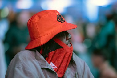 Rio de Janeiro, Rio de Janeiro, Brezilya - 24 Haziran 2025. Flamengo taraftarlarıyla Copacabana sahilinde FIFA Dünya Kupası 2025 Fan Zone.                  