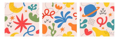 Çağdaş kare kartlardan oluşan bir vektör kümesi. Soyut geometrik şekilli posterler, ay, çizgiler ve serbest nesneler. Modern el basit figürler çizdi, botanik formlar.
