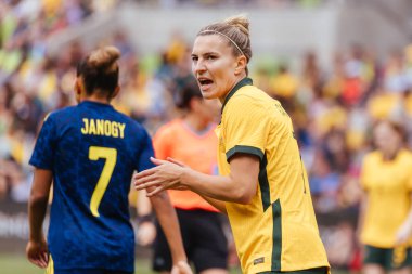 12 Kasım 2022 'de Avustralya' nın Melbourne kentinde oynanan AAMI Park 'ta oynanan dostluk maçında Avustralyalı Steph Catley' e karşı oynadığı maçta