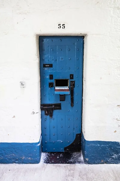 stock image BEECHWORTH, AUSTRALIA - DECEMBER 30, 2021: Historic Beechworth Gaol and its courtyard on a hot summers day in Victoria, Australia