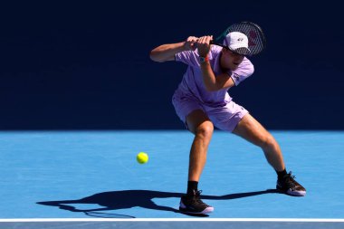MELBOURNE, AUSTRALIA - JANUARY 22: Hubert Hurkacz of Poland plays Sebastian Korda of USA in the 4th round of the 2023 Australian Open at Melbourne Park on January 22, 2023 in Melbourne, Australia.
