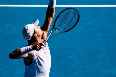 MELBOURNE, AUSTRALIA - JANUARY 23: J.J. Wolf of USA plays Ben Shelton of USA in the 4th round on day 8 of the 2023 Australian Open at Melbourne Park on January 23, 2023 in Melbourne, Australia.