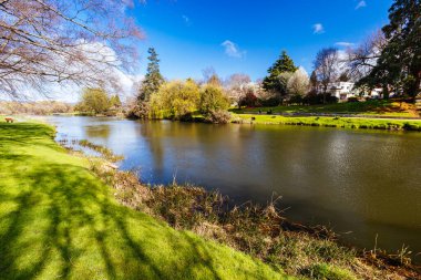 DELORAINE, AUSTRALIA - SEPTEMBER 12 2022: The rural historic town of Deloraine on a cold spring day near Launceston in Tasmania, Australia