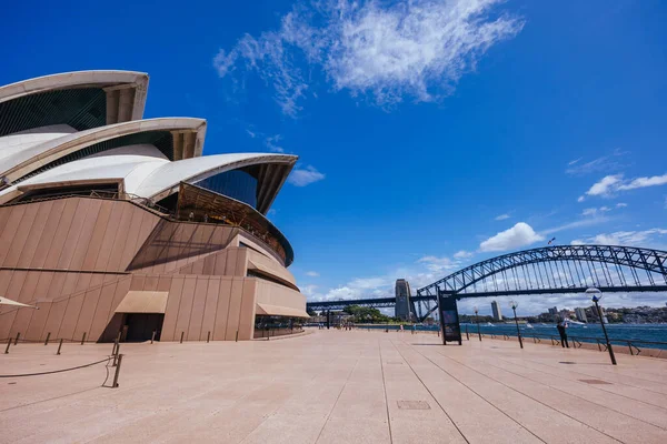 Sydney Australia Marca 2023 Sydney Opera House Architektoniczne Zbliżenie Upalny — Zdjęcie stockowe