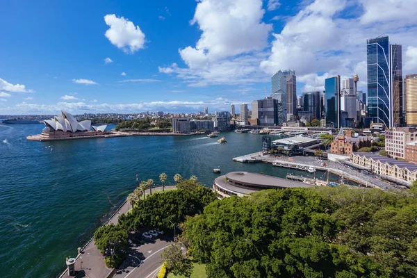 シドニー オーストラリア 2023年3月4日 シドニーCbdとその周辺の港 サーキュラーキーやザ ロックを含む オーストラリアのシドニーで秋の晴れた日に — ストック写真