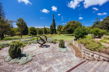 Kraliyet Botanik Bahçesi Sidney, New South Wales, Avustralya 'da ılık bir sonbahar sabahı