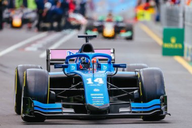 MELBOURNE, AUSTRALYA - 31 Mart 2023 Avustralya Formula 1 Grand Prix 'inde F2' de Invicta Virtuosi Racing 'den Jack Doohan