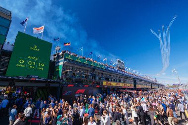 MELBOURNE, AUSTRALYA - 2 Nisan 2023 Avustralya Formula 1 Grand Prix 'inde atmosfer