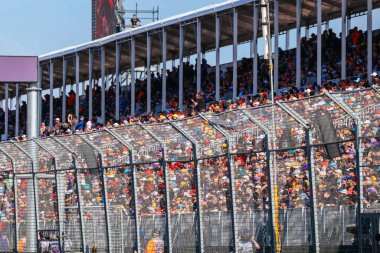 MELBOURNE, AUSTRALYA - 2 Nisan 2023 Avustralya Formula 1 Grand Prix 'inde atmosfer
