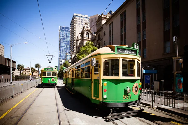 Melbourne Australien Oktober 2021 City Circle Tram Vor Dem Parlamentsgebäude — Stockfoto
