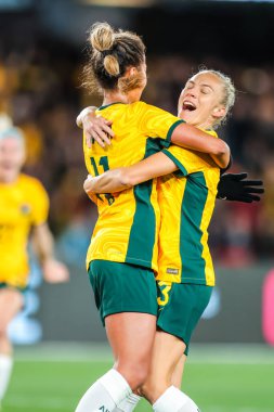 MELBOURNE, AUSTRALYA - 14 Temmuz 2023 tarihinde Avustralya, Dünya Kupası 2023 'te Fransa' ya karşı atılan Mary Fowler 'ı kutladı.