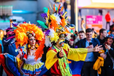 MELBOURNE, AUSTRALIA - 08 Ağustos 2023 'te Melbourne Dikdörtgen Stadyumu' nda oynanan FIFA Dünya Bayanlar Kupası 'nda Kolombiyalı taraftarlar Jamaika ile oynamaktadır.