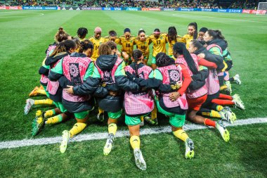 MELBOURNE, AUSTRALIA - 08 Ağustos 2023 tarihinde Melbourne Dikdörtgen Stadyumu 'nda oynanan FIFA Bayanlar Dünya Kupası' nda Kolombiya 'dan önce Jamaika takımı Jamaika ile karşılaşacak.