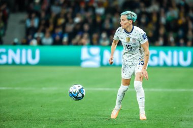 MELBOURNE, AUSTRALIA - 06 Ağustos 2023 tarihinde Melbourne Dikdörtgen Stadyumu 'nda oynanan FIFA Dünya Bayanlar Kupası Avustralya Yeni Zelanda 2023' te İsveç oynarken ABD 'li Megan Rapinoe