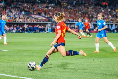 SYDNEY, AUSTRALIA - 20 AĞUSTRALIA: İspanya 'nın 20 Ağustos 2023 tarihinde Avustralya Yeni Zelanda Stadyumu' nda oynanan FIFA Dünya Kadınlar Kupası finalinde İngiltere ile oynadığı Aitana BONMATI