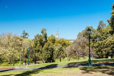Meşhur Rosalind Bahçeleri Bendigo, Victoria, Avustralya 'da ılık bir bahar sabahı