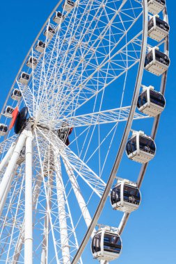 BRISBANE, AUSTRALYA - 29 Temmuz 2023 Brisbane Çarkı boyunca Brisbane, Queensland, Avustralya 'da popüler turizm merkezi.