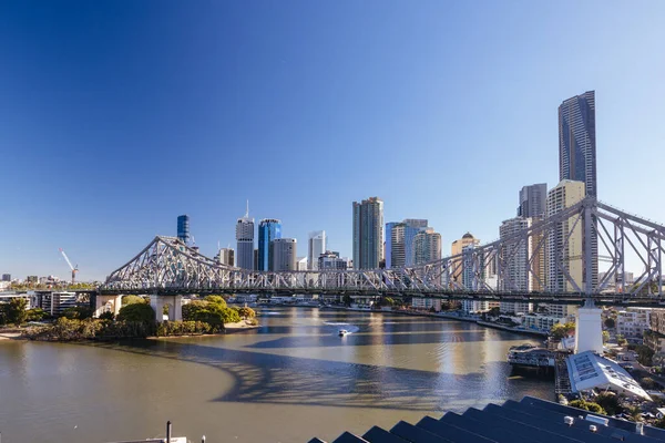 Brisbane Australia Luglio 2023 Skyline Brisbane Story Bridge Dal Sobborgo Foto Stock Royalty Free