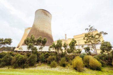 Graeme Edwards Anıt Parkı Yallourn Elektrik Santrali yakınında. Fabrikada öldürülen bir çalışanın anısına inşa edilmiş. Victoria, Avustralya 'daki Yallourn kasabası yakınlarında kurulmuştur.