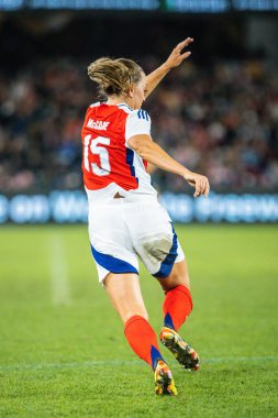 MELBOURNE, AUSTRALIA - 24 Mayıs: Arsenal Women FC 'den Katie McCabe, 24 Mayıs 2024 tarihinde Melbourne' da düzenlenen Küresel Futbol Haftası 'nda A-League All-Stars Women takımına karşı oynarken,
