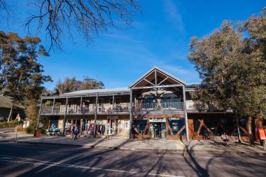 WARRANDYTE, AUSTRALYA - 11 Ağustos 2024: Victoria, Avustralya 'da bir kış gününde Warrandyte adlı ilginç turist kasabası