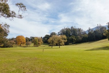 Warburton Golf Kulübü Victoria, Avustralya 'da serin bir sonbahar gününde