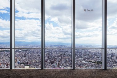 OSAKA, JAPONYA - 26 Eylül 2024: Abeno Harukas 'ın güzel iç mimarisi ve manzarası. Japonya 'daki en yüksek binalardan biri.