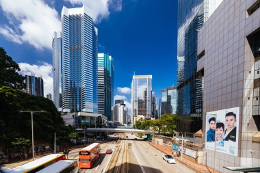 HONG KONG, ÇİN - 29 Eylül 2024: Amirallik Mimarisi ve sokakları Hong Kong Adası, Hong Kong, Çin