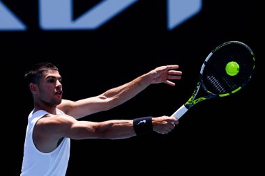 Melbourne, Avustralya 'da 10 Ocak 2025' te Melbourne Park 'ta yapılacak olan 2025 Avustralya Açık Tenis Turnuvası öncesinde İspanya' dan Carlos Alcarez.
