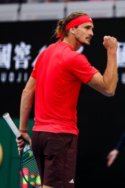 MELBOURNE, AUSTRALYA - 19 HAZİRAN: Alman Alexander Zverev, 19 Ocak 2025 'te Melbourne Park' ta düzenlenen 2025 Avustralya Açık 'ın sekizinci gününde Fransız Ugo Humbert' e karşı bir puan kutluyor.