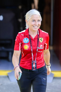 MELBOURNE, AUSTRALYA - 13 Mart: Scuderia Ferrari 'den Angela Cullen Avustralya' nın Melbourne kentindeki Albert Park 'ta 2025 Avustralya Grand Prix' inden önce