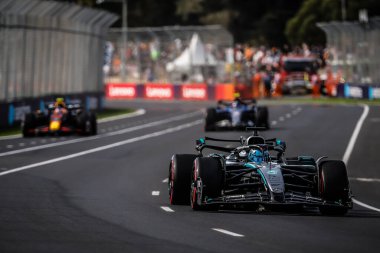 MELBOURNE, AUSTRALIA - 14 Mart: George Russell, Melbourne 'daki Albert Park' ta düzenlenen 2025 Avustralya Grand Prix 'sinde Mercedes AMG Petronas F1 Team W16' yı sürdü.