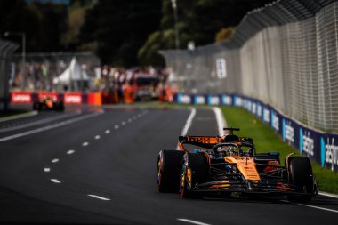 MELBOURNE, AUSTRALIA - 14 Mart: Avustralyalı Oscar Piastri Avustralya 'nın Melbourne kentindeki Albert Park' ta düzenlenen 2025 Avustralya Grand Prix 'sinde McLaren Formula 1 takımı MCL39' u sürdü.