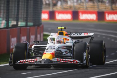 MELBOURNE, AUSTRALIA - 14 Mart: Japonya 'dan Yuki Tsunoda, Melbourne' daki Albert Park 'ta düzenlenen 2025 Avustralya Grand Prix' sinde VCARB 02 Visa Cash App Racing Bulls Team 'i sürüyor.