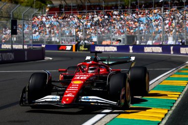 MELBOURNE, AUSTRALIA - 14 Mart: Monako 'dan Charles Leclerc Avustralya' nın Melbourne kentindeki Albert Park 'taki 2025 Avustralya Grand Prix' sinde Scuderia Ferrari HP SF-25 'i sürüyor.