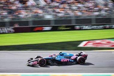Avustralya 'dan Jack Doohan, Avustralya' nın Melbourne kentindeki Albert Park 'ta düzenlenen 2025 Avustralya Grand Prix elemeleri sırasında BWT Alpine F1 takımı A525 Renault' yu sürüyor.