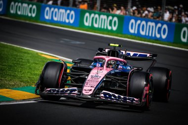 Avustralya 'dan Jack Doohan, 2025 Avustralya Grand Prix' sinde Avustralya 'nın Melbourne kentinde Albert Park' ta yapılan üçüncü antrenmanda BWT Alpine F1 Team A525 Renault 'u sürüyor.